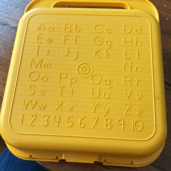 Vintage Tupperware stencil set - Picture 3 of 4